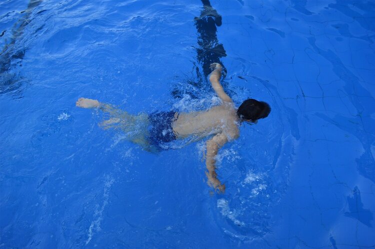 03.jpg 03.jpg